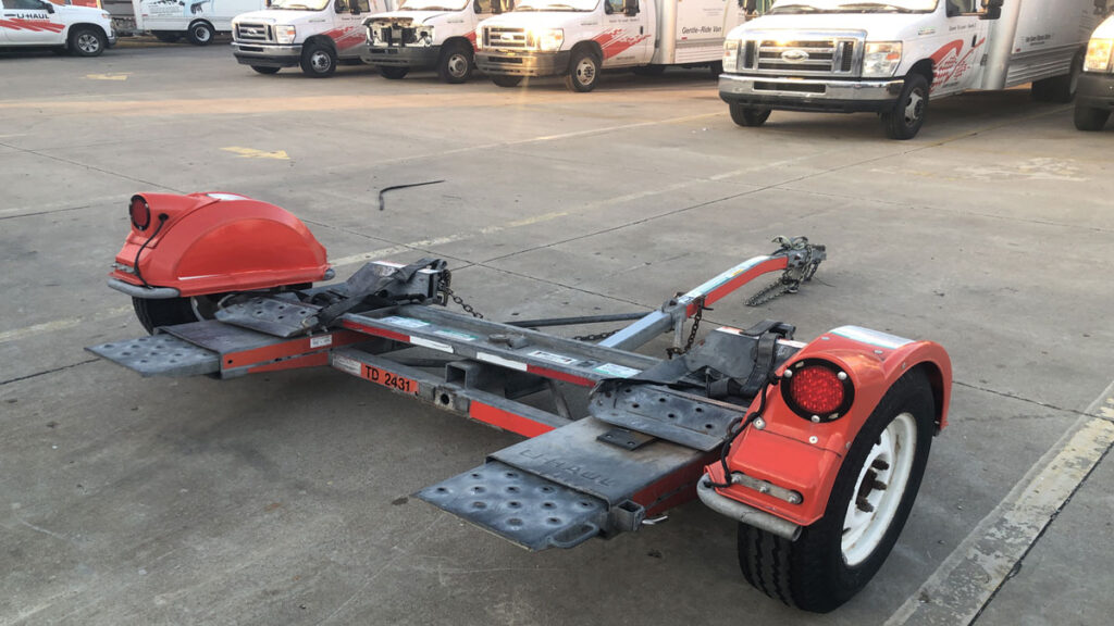 How Wide is a Uhaul Car Dolly