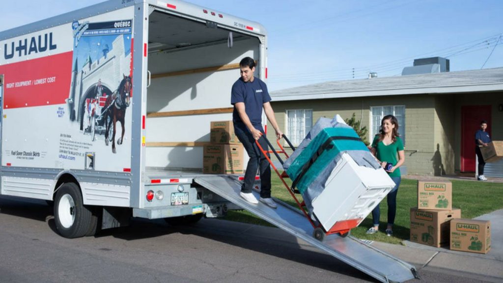 How Much Weight Can a Uhaul Truck Hold